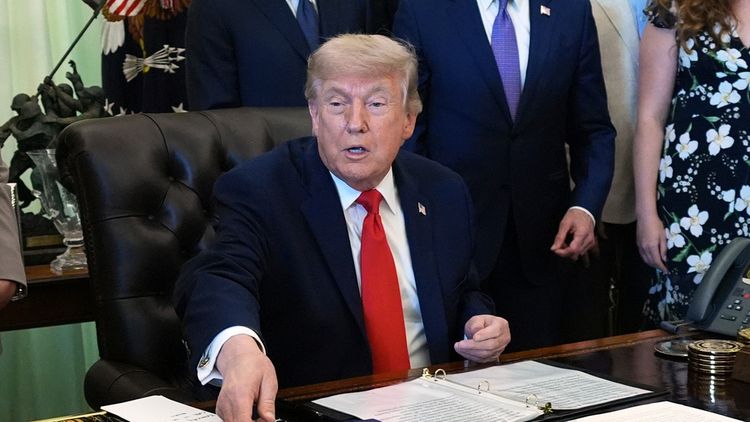 Donald Trump confirmó el acuerdo de paz con Irán y la reapertura de Ormuz.
