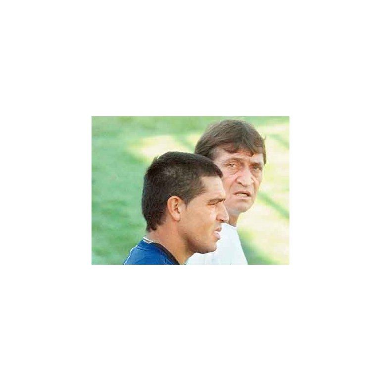 Una relación tormentosa. Ninguno de los dos puede ver al otro