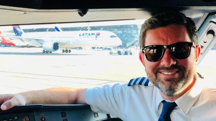 Adorni no pagó: lo confirmó el piloto que lo trajo de Punta del Este