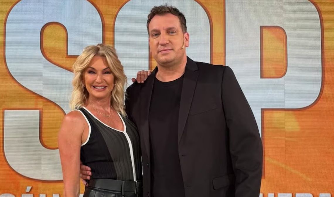 Yanina Latorre será el reemplazo de Maxi López en Mascterchef Celebrity. Yanina Latorre será el reemplazo de Maxi López en Mascterchef Celebrity.