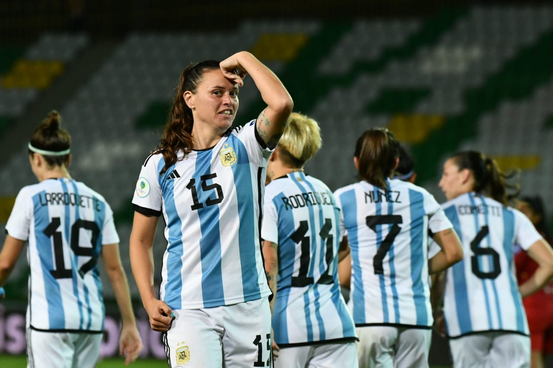 Copa América Femenina: Argentina y Uruguay juegan un clásico rioplatense clave