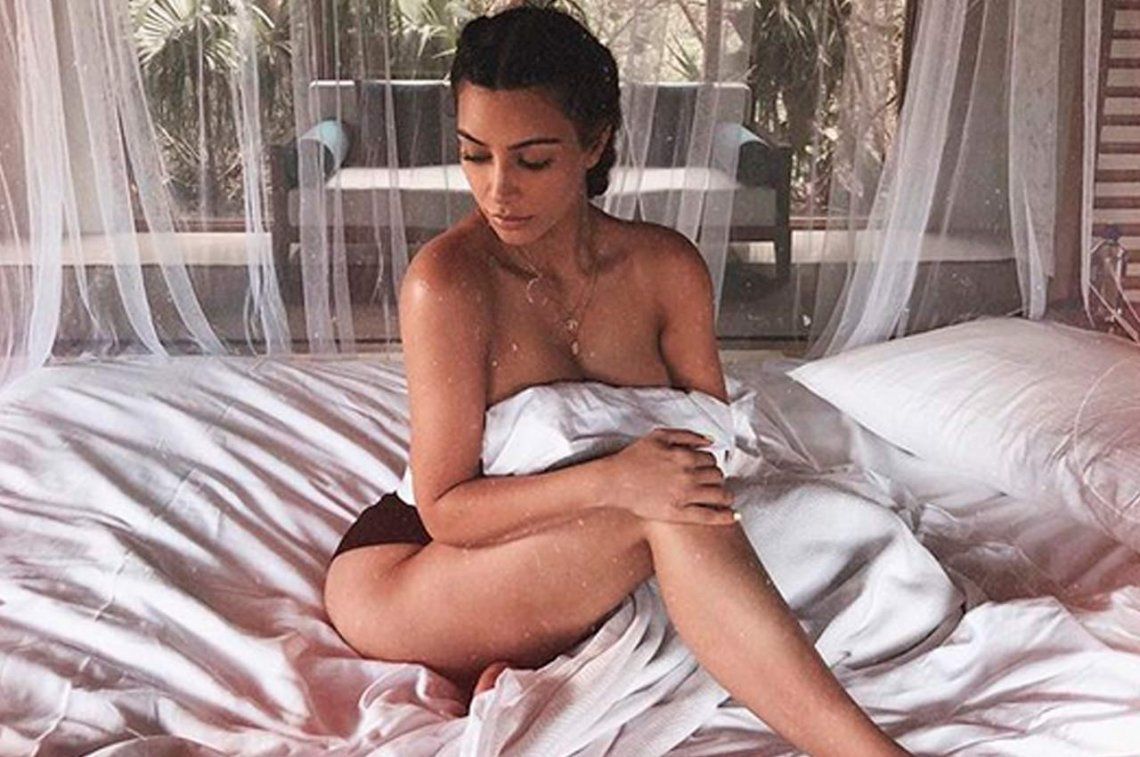 Kim Kardashian protagonizó el desnudo más explícito de su carrera