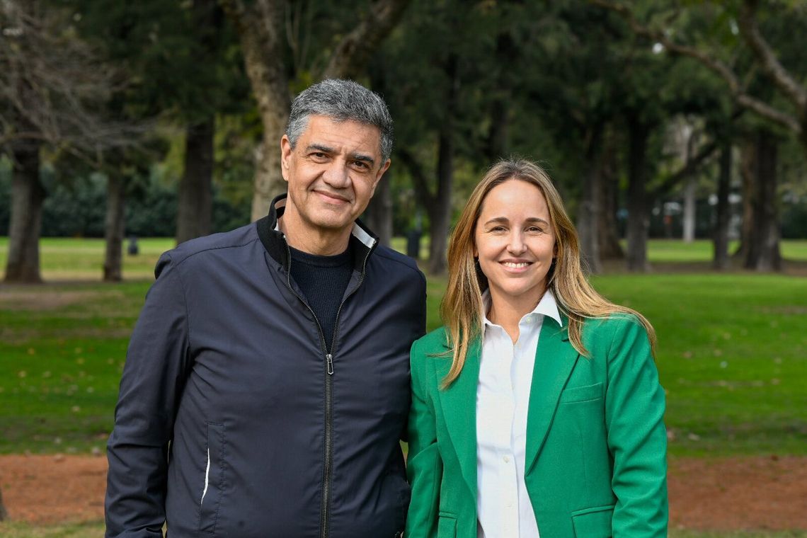 La foto con la que Jorge Macri anunció que Clara Muzzio será su compañera de fórmula en las elecciones de octubre.