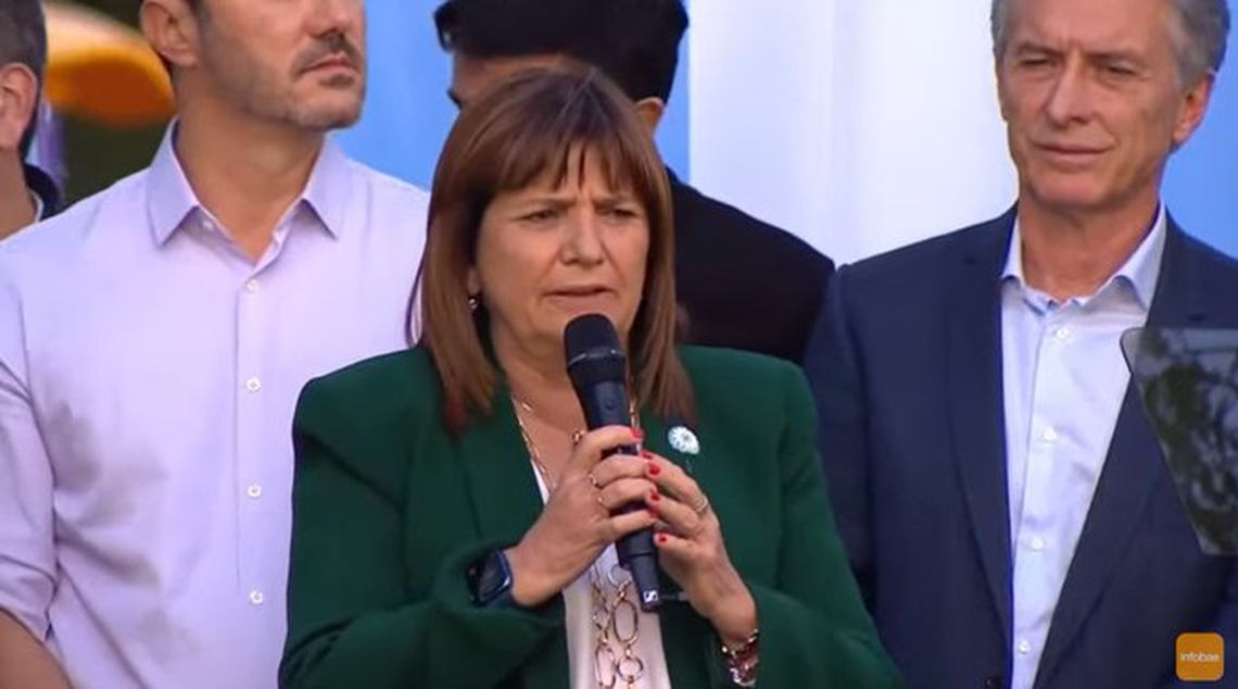Patricia Bullrich cerró la campaña en Lomas de Zamora. 