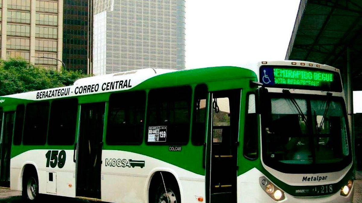 Paro de colectivos en el AMBA: MOQSA y la Línea 22 no circulan este ...