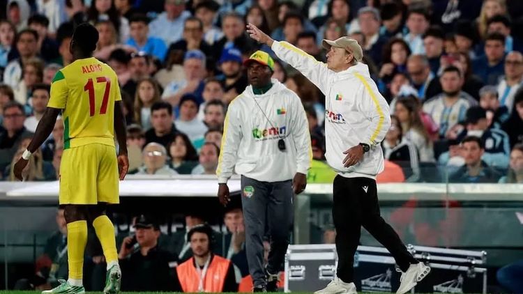 Gernot Rohr, entrenador alemán del seleccionado de Benín.