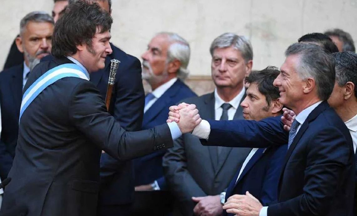 Javier Milei y Mauricio Macri, durante la asunción del libertario.