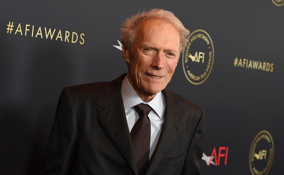 Clint Eastwood celebra sus 91 años con el estreno de Cry Macho.