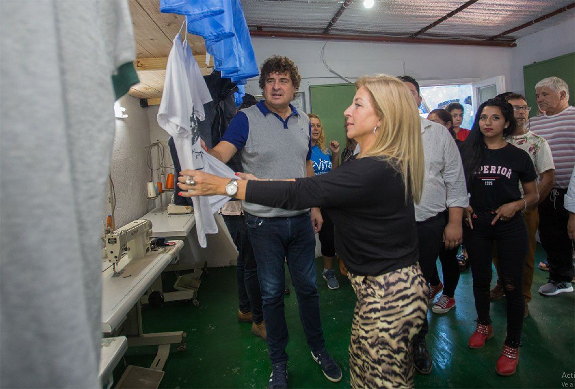 Berazategui: inauguraron taller textil con cooperativistas