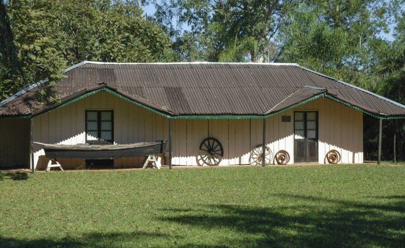 La casa de Horacio Quiroga está ubicada en N3322 San Ignacio, en Misiones.