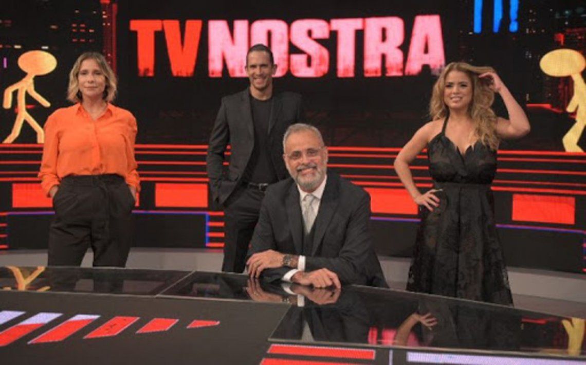 Marina Calabró criticó las formas adoptadas por jorge Rial para el fin de TV Nostra.