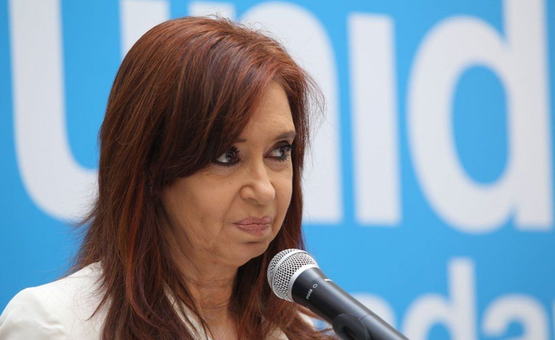 El fiscal Luciani pidió que el juicio oral contra Cristina Kirchner arranque el martes