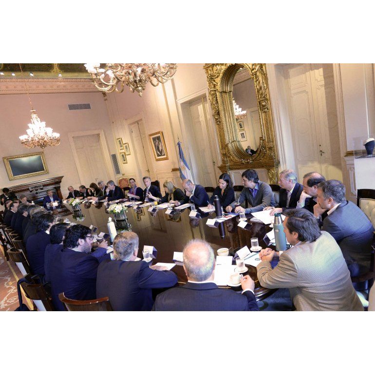 Macri encabeza nueva reunión de Gabinete en la Rosada