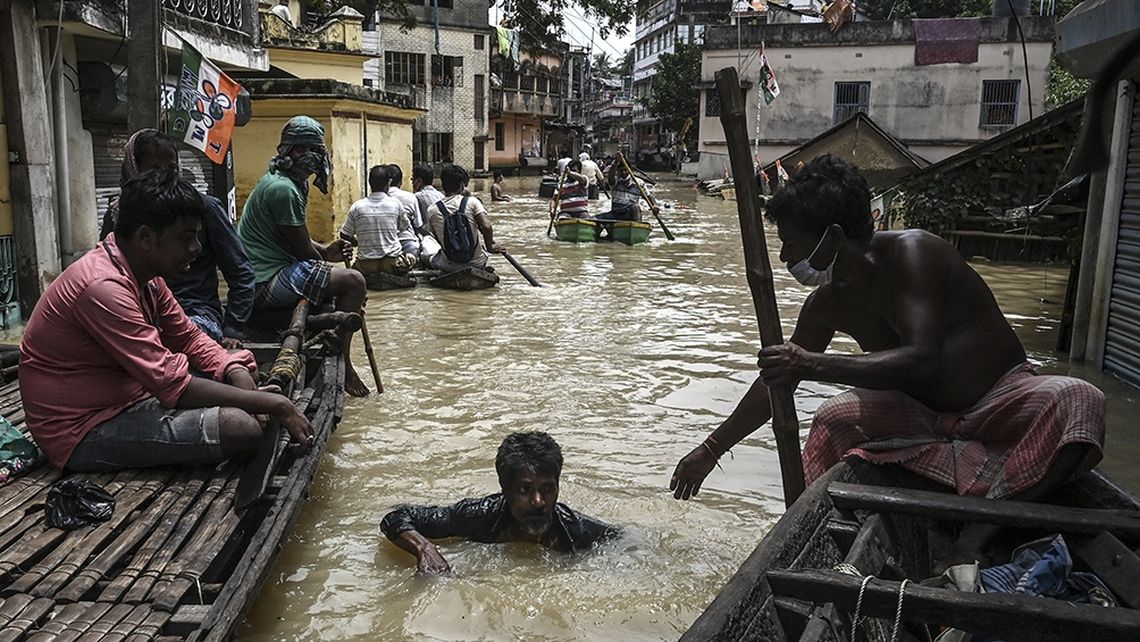India: 41 muertos en inundaciones y deslizamientos de tierra