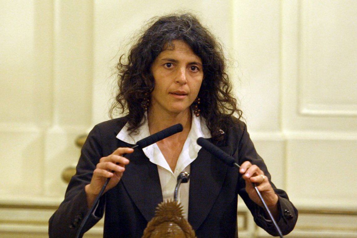 Picolotti se desempeñó como secretaria de Ambiente y Desarrollo Sustentable desde 2006 a 2008.