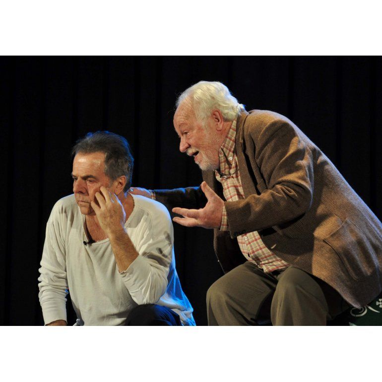 Víctor Laplace actuó en el Teatro de Lomas