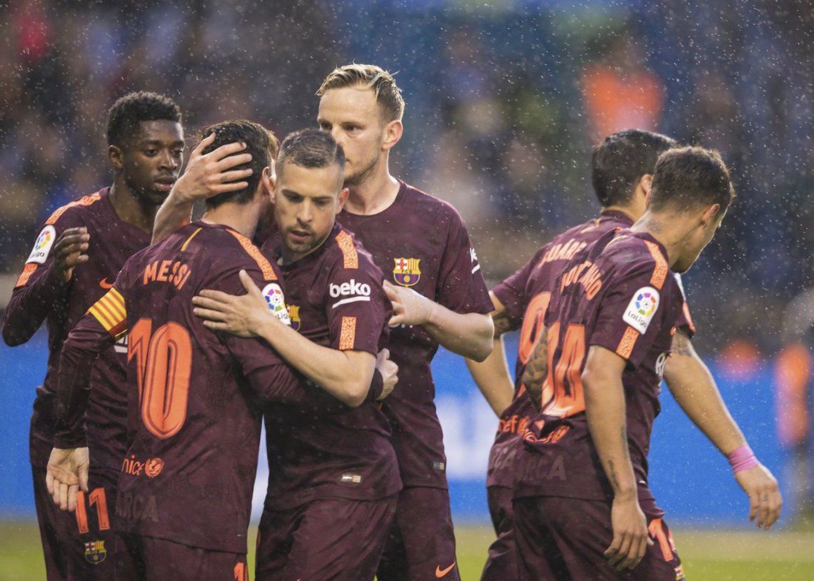 Messi guió a Barcelona a otro título en la Liga de España