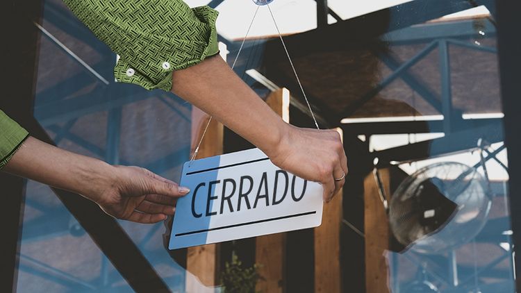 Casi 22.000 empresas cerraron durante el Gobierno de Javier Milei, de acuerdo con los registros de la Superintendencia de Riesgos del Trabajo (SRT).