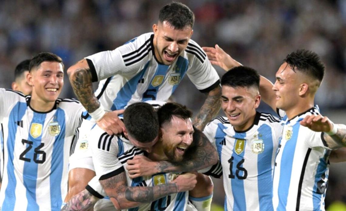 La Selección Argentina visita a Bolivia