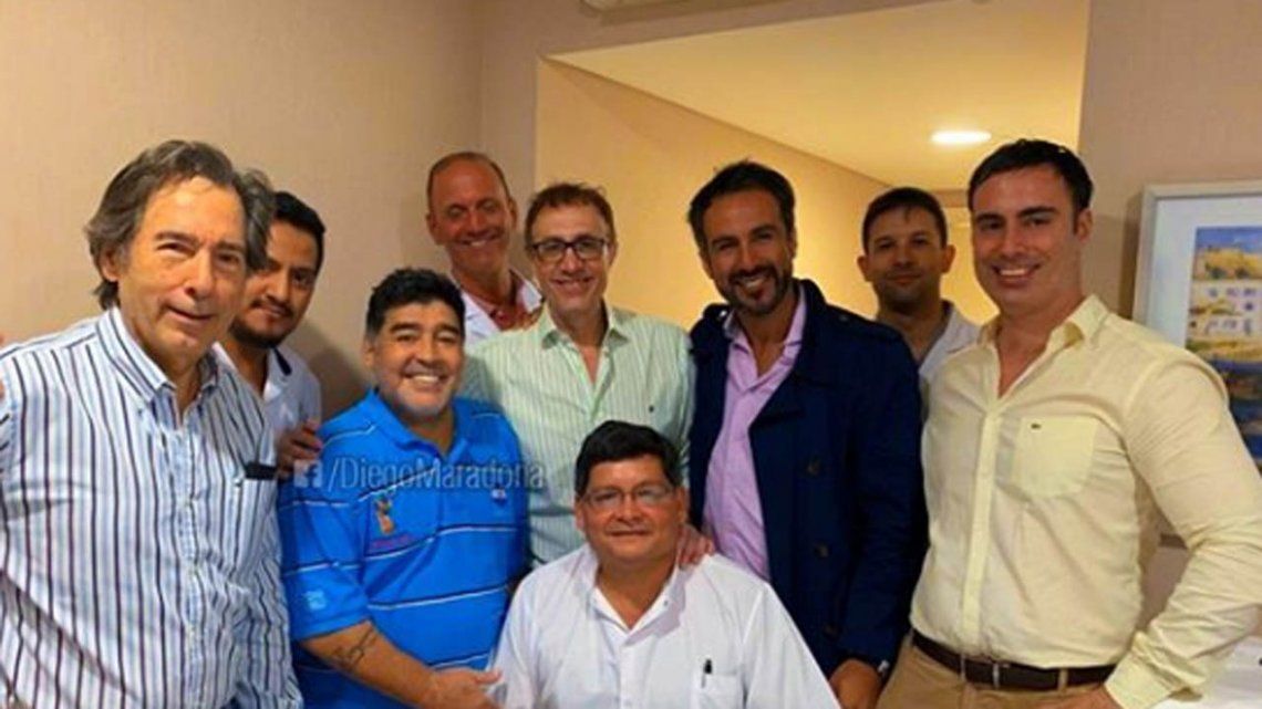 Maradona fue dado de alta y espera viajar a México