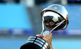 El trofeo de la Copa Sudamericana.