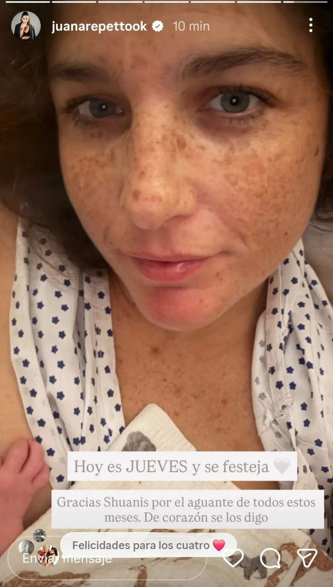 Juana, anunció la llegada al mundo de Timoteo, su tercer hijo varón. Juana, anunció la llegada al mundo de Timoteo, su tercer hijo varón.