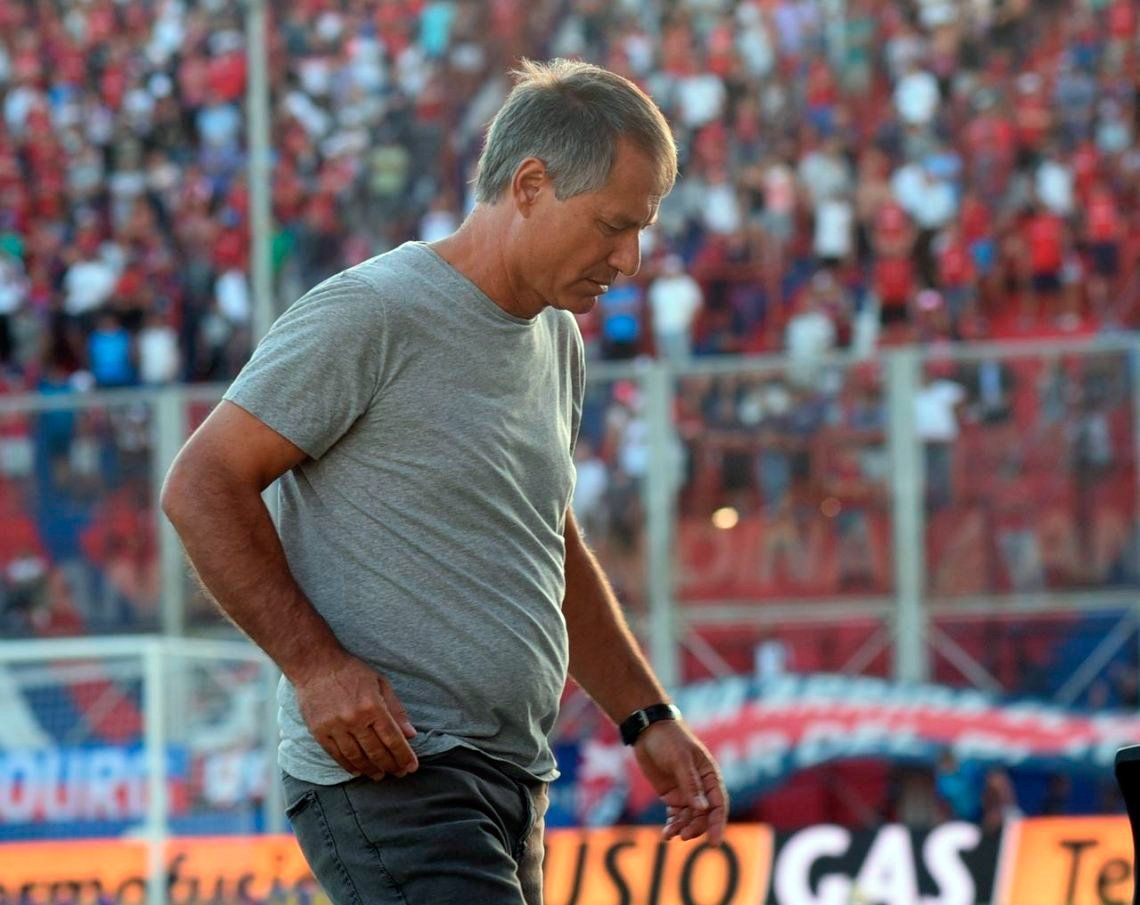 Holan y la floja actuación de Independiente: No tuvimos piernas para atacar