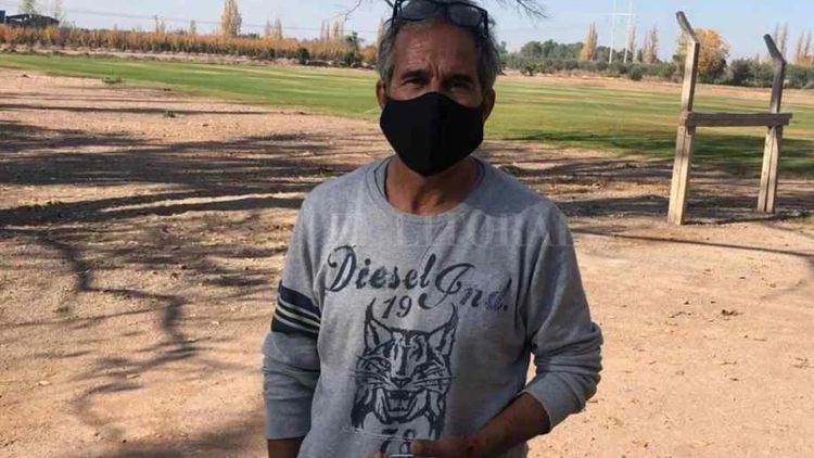 El padre Enzo Pérez fue denunciado por abuso sexual de una menor, hecho que presuntamente ocurrió en su propia casa.