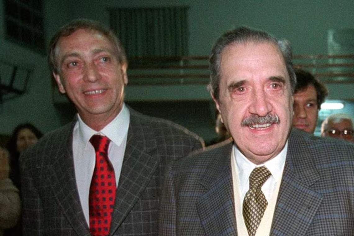 Luis Brandoni junto al expresidente Raúl Alfonsín.