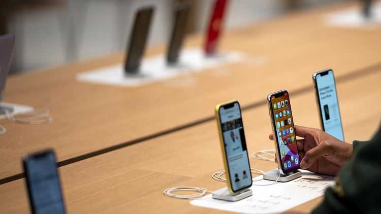 Un celular de alta gama, hasta hoy, cuesta en Argentina dos veces y media más que en EE.UU.