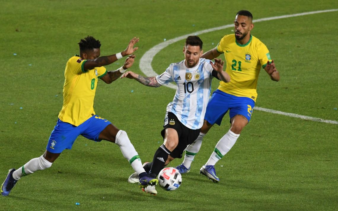 La Selección Argentina y Brasil se verán las caras este martes por las Eliminatorias Sudamericanas. 