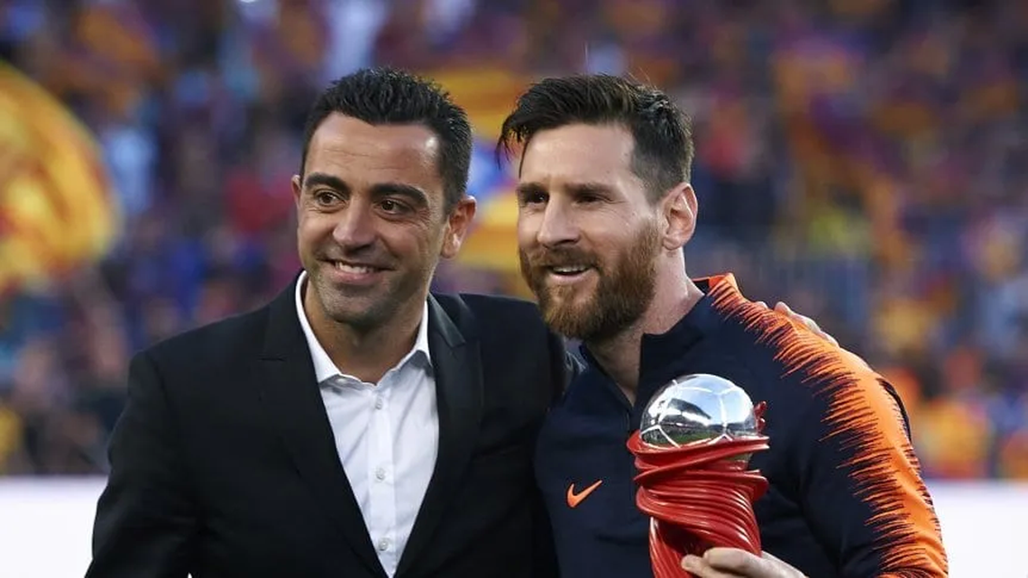 Xavi ganó todo con Messi en Barcelona.