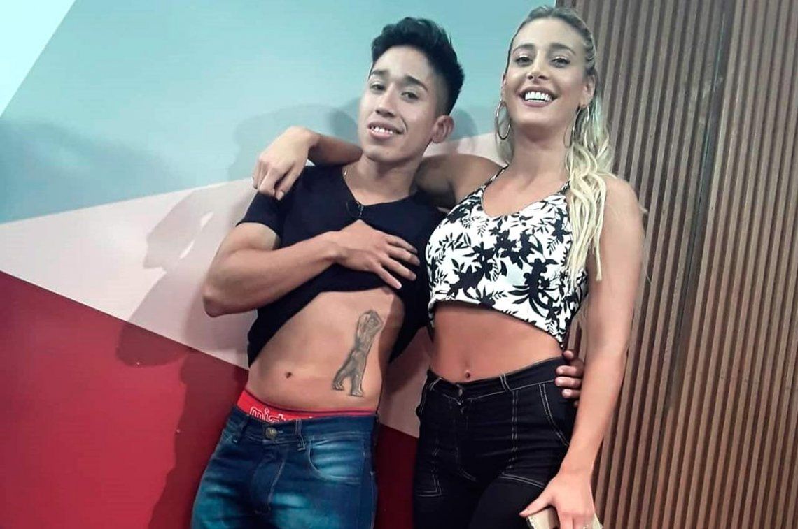 Un fan se tatuó a Sol Pérez, y la ex chica del clima llegó a la prensa inglesa