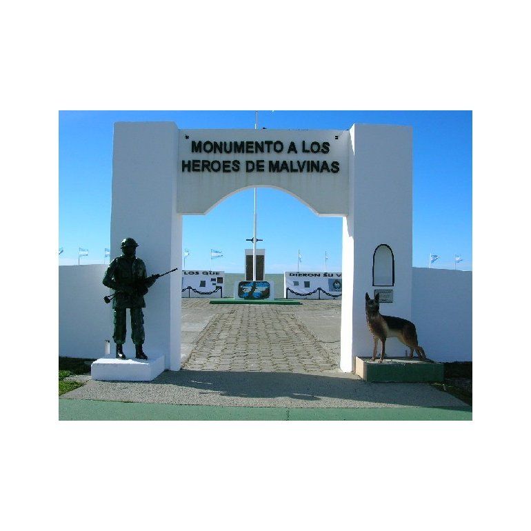 El perro héroe de Malvinas ya tiene un monumento