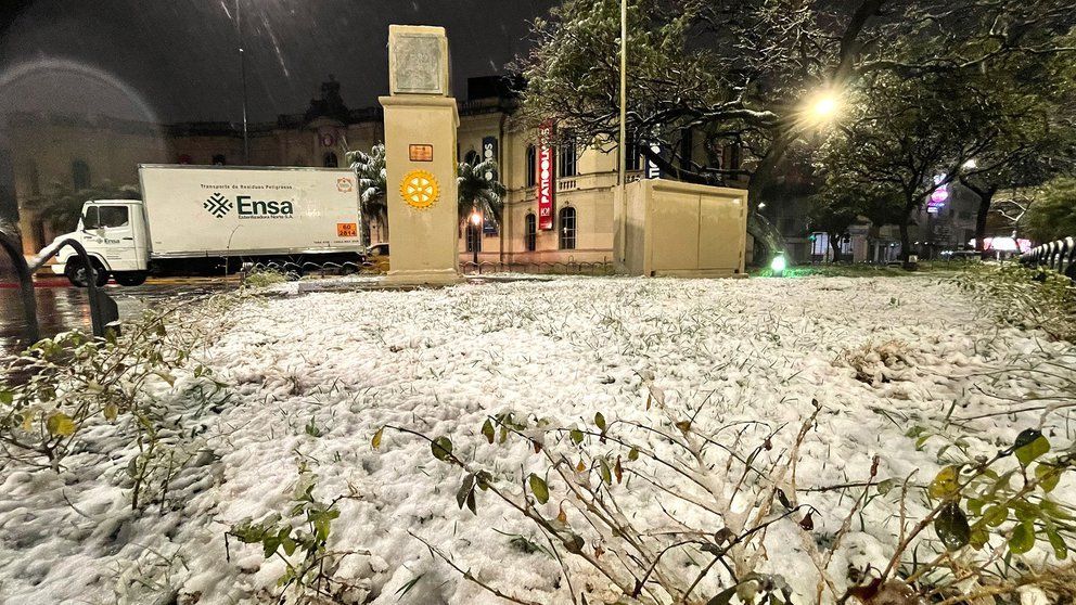 Después de 14 años volvió a nevar en la ciudad de Córdoba | Córdoba, nieve,  Provincia