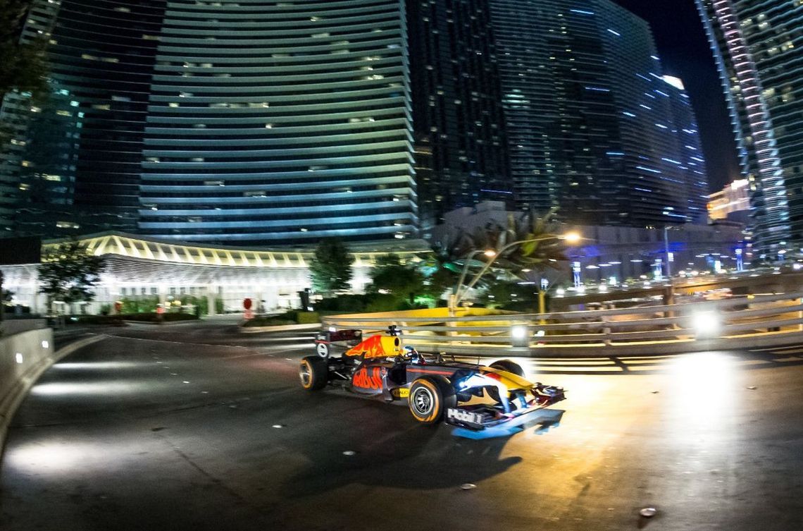 Red Bull ya corre por las calles y casinos de Las Vegas.
