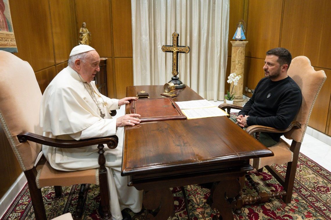 El Papa Francisco se reuniò con Zelenski.