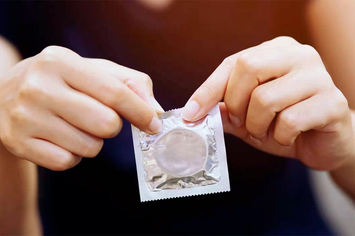 ANMAT prohibió la venta de tres lotes de preservativos