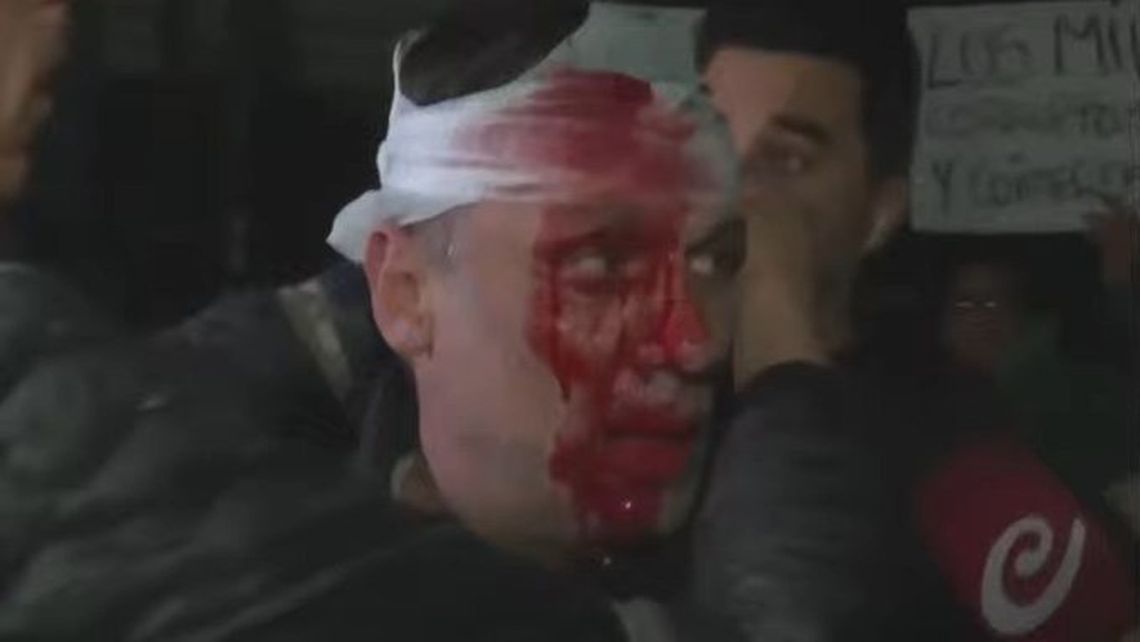 El periodista Christian Mercatante fue agredido durante el acto de cierre de campaña de La Libertad Avanza en Moreno