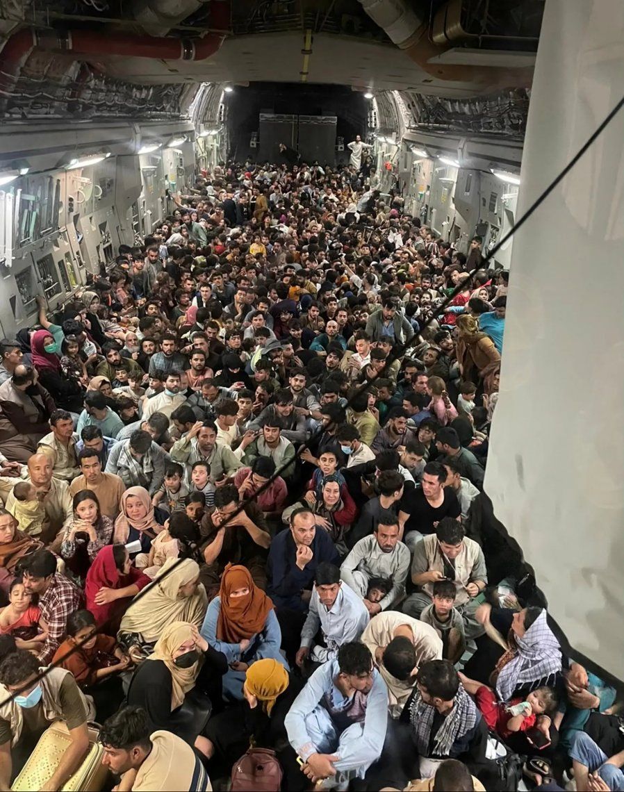 En fotos: continúan las evacuaciones en Kabul