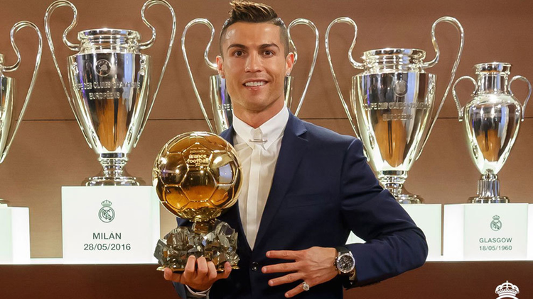 cristiano ronaldo lidera la votacion para elegir al mejor balon de oro de la historia