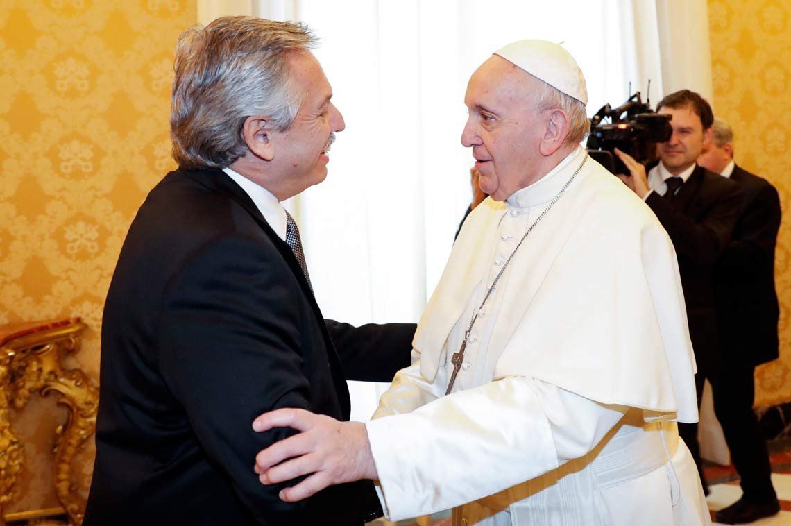 El Papa Francisco le pidió a Alberto Fernández que sea mensajero de paz