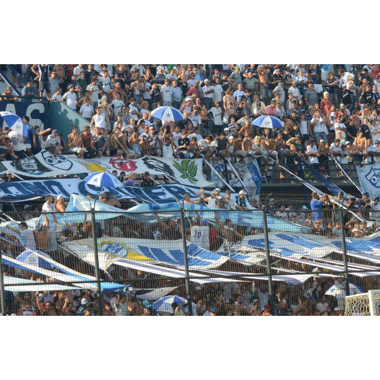 Hincha de Quilmes baleado en pelea de la barrabrava