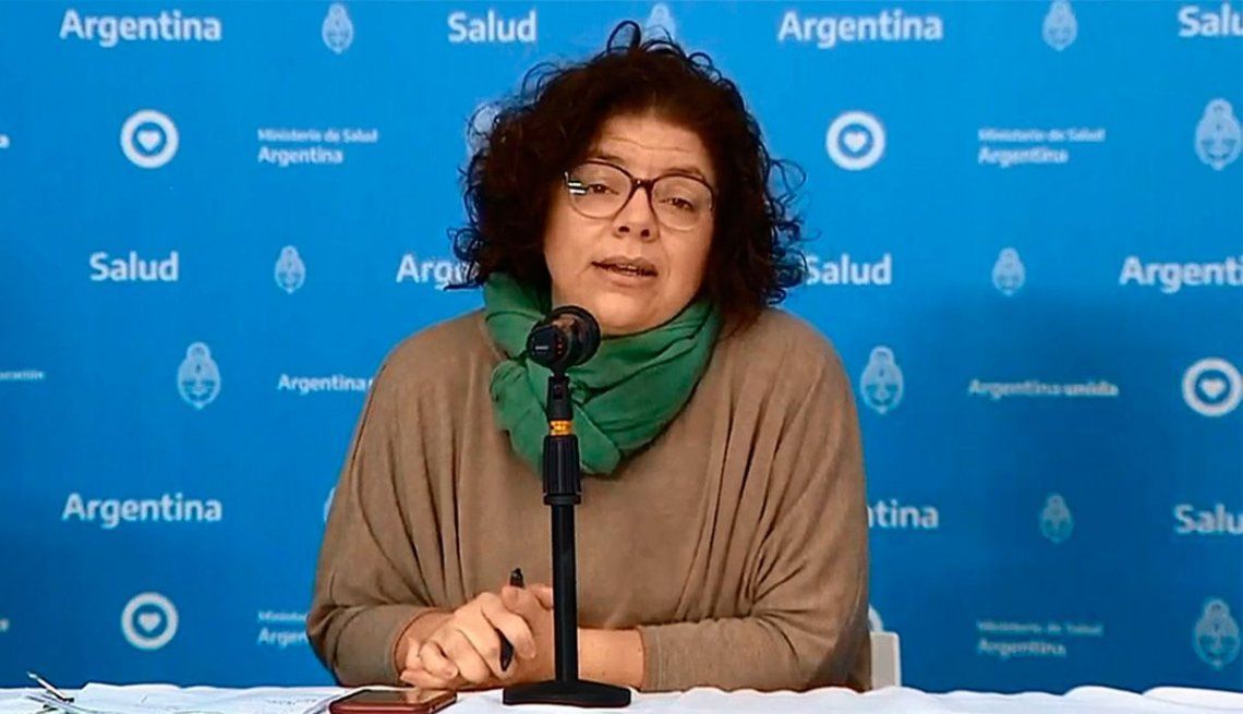 Carla Vizzotti habló sobre la vacunación de Martín Guzmán.