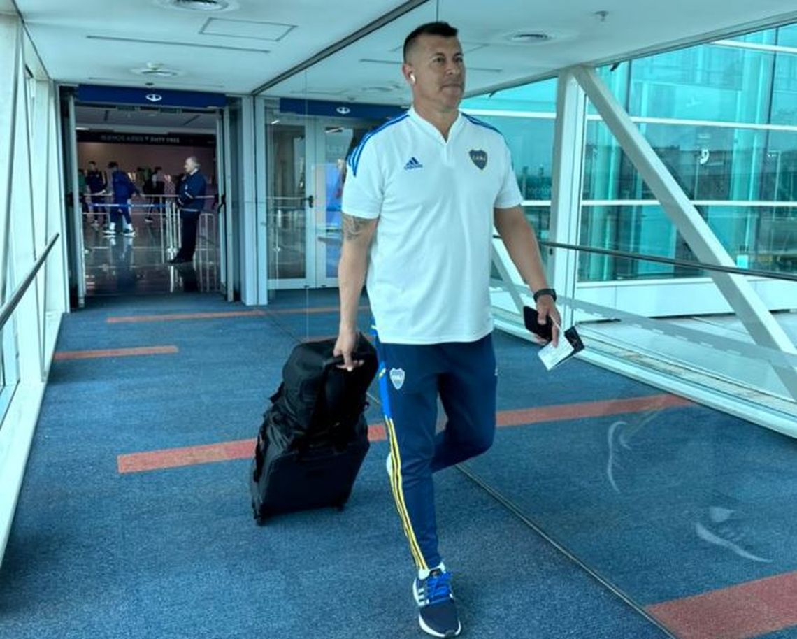 Boca Juniors viajó a Colombia: Jorge Almirón tiene dos dudas para enfrentar a Deportivo Pereira.