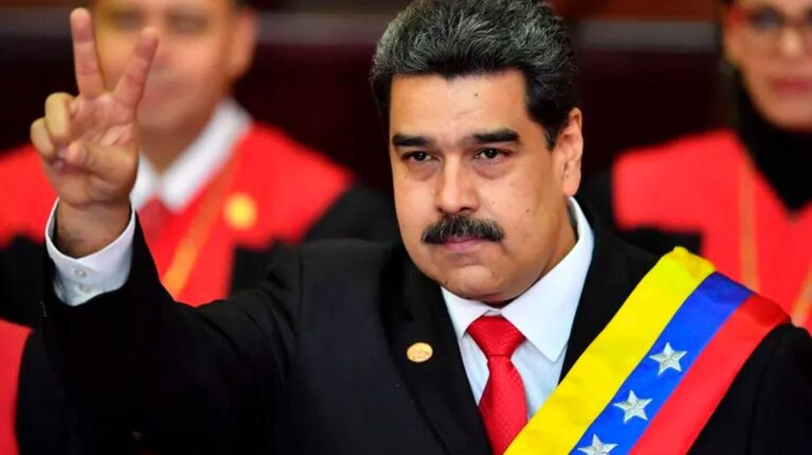 Nicolás Maduro operado por la DEA