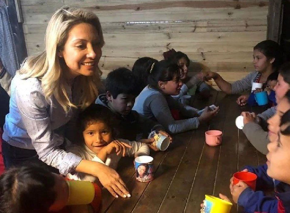 Avellaneda: Fabiola Yáñez visitó el Hospital Materno Infantil Ana Goitía