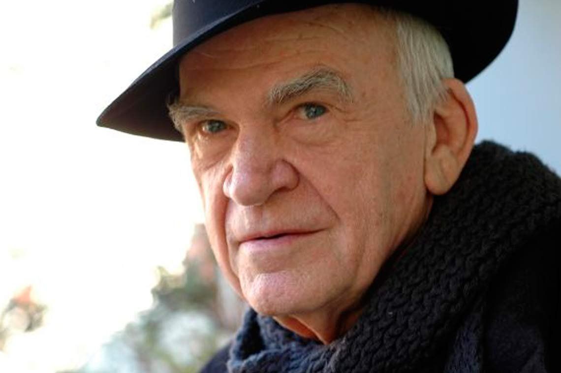 Escritor Milan Kundera recupera la nacionalidad checa