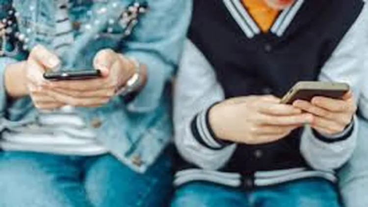 El desafío se difundió en TikTok, donde adolescentes replican videos que incentivan el consumo excesivo de paracetamol. En Rosario hubo dos internados.&nbsp;