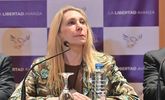 Los bloques opositores intentan citar a la hermana del Presidente al Parlamento.
